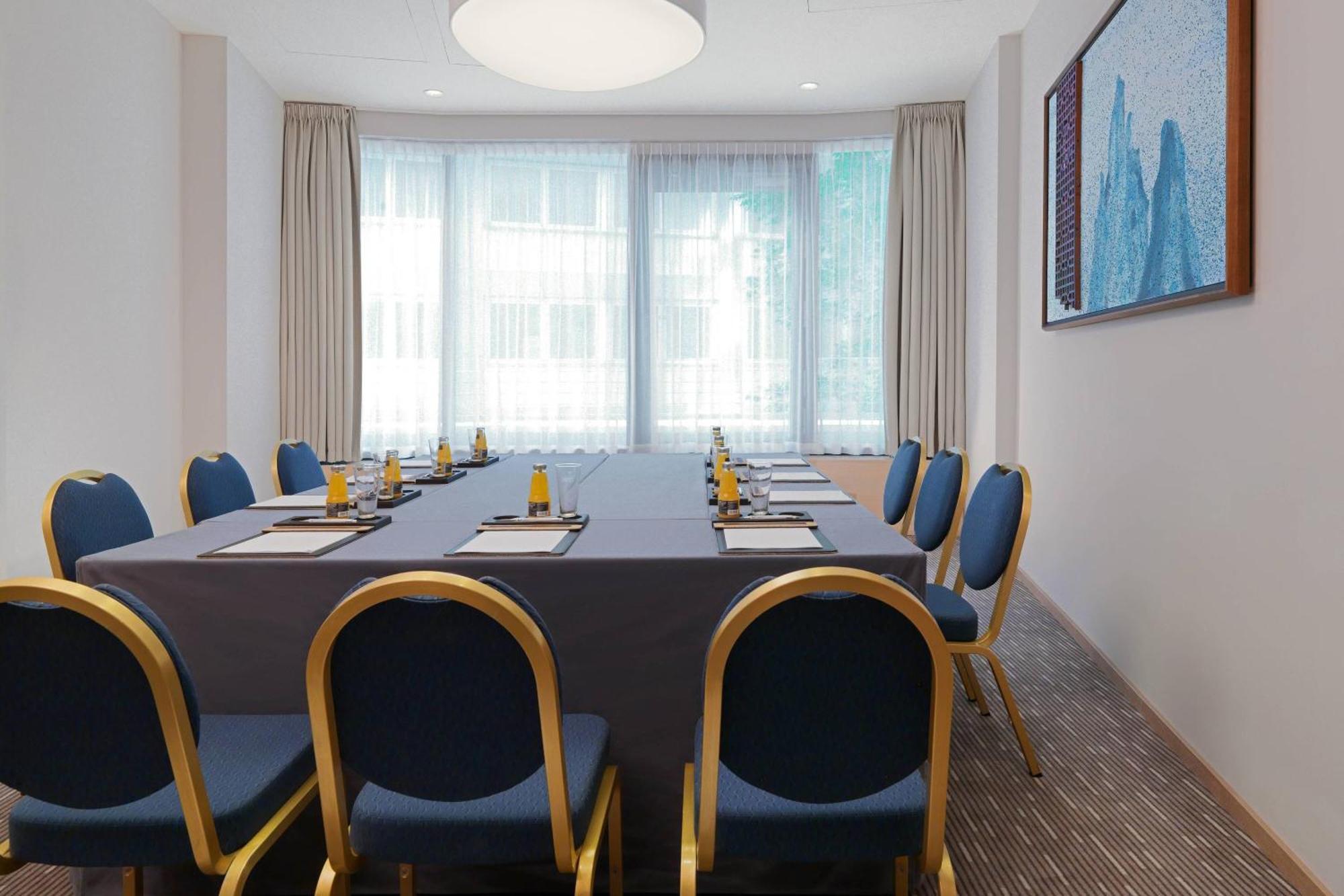 Delta Hotels By Marriott Frankfurt Offenbach Экстерьер фото