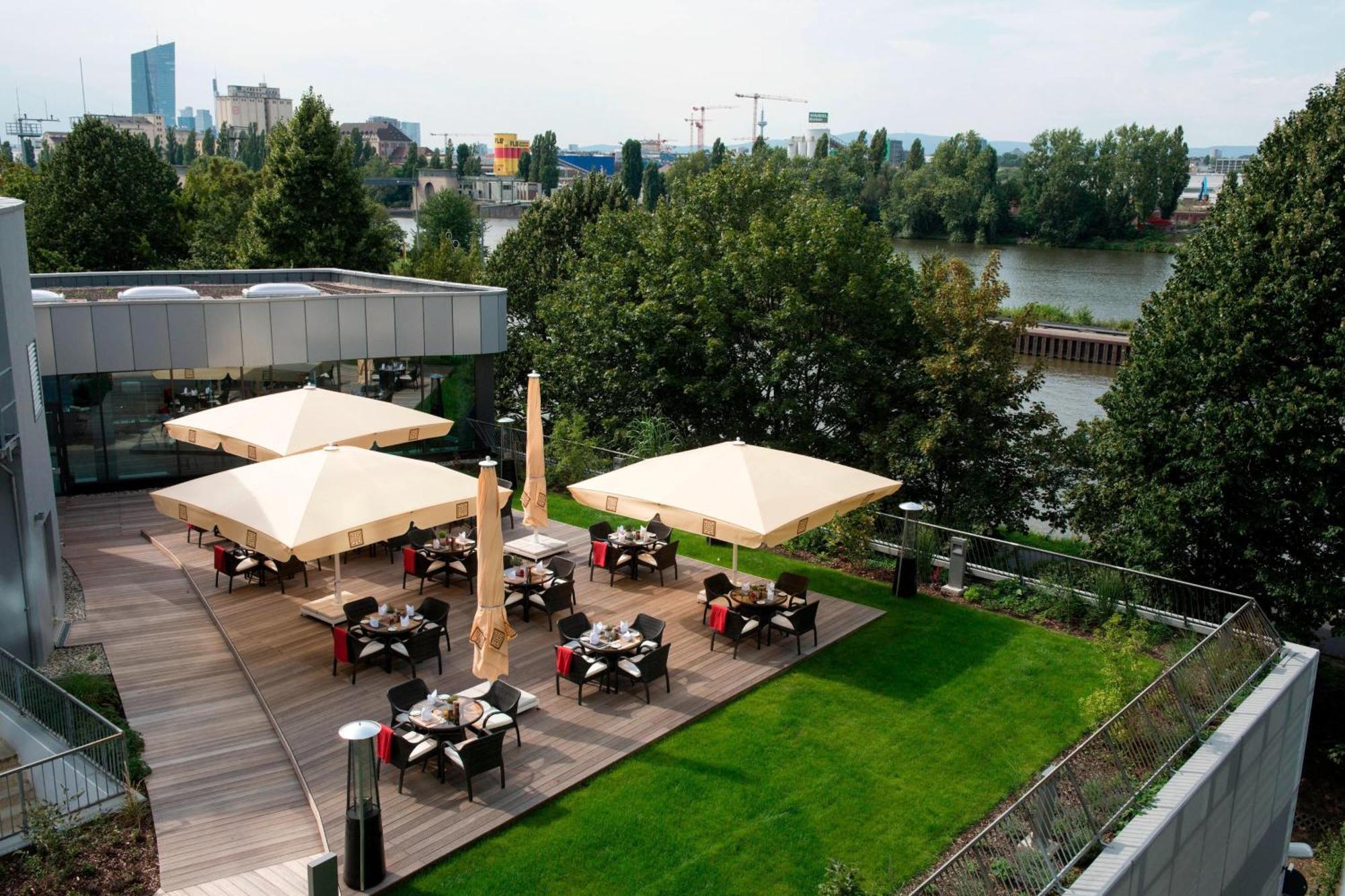Delta Hotels By Marriott Frankfurt Offenbach Экстерьер фото