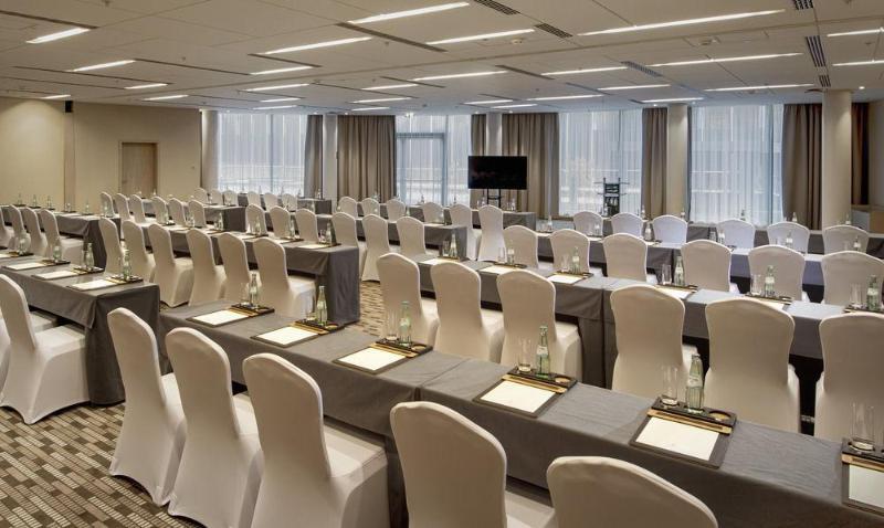 Delta Hotels By Marriott Frankfurt Offenbach Экстерьер фото